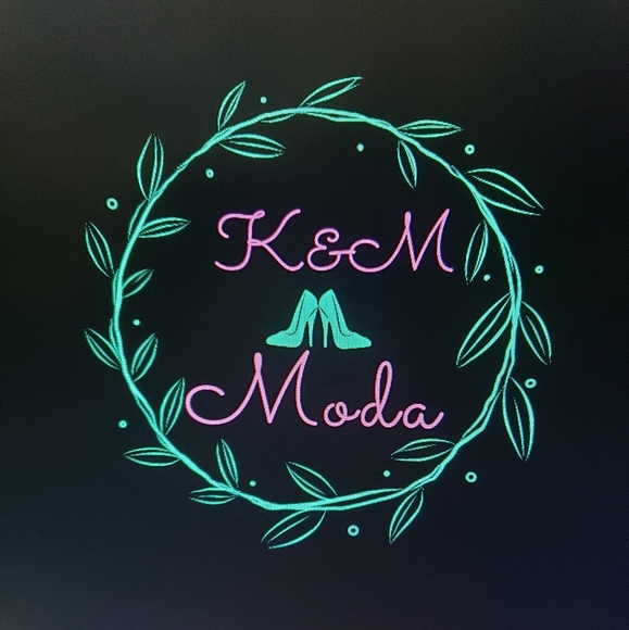 Shoes - Picture 1 of 4